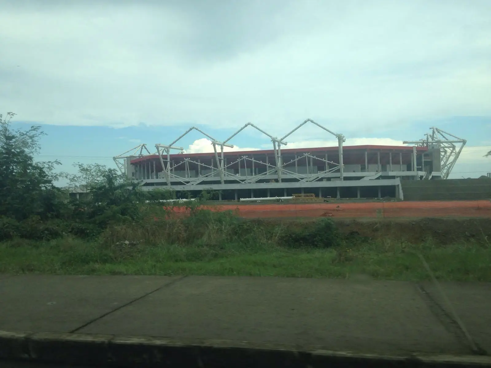 Papara Park, yan tribün